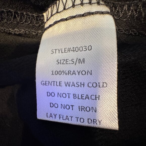 grade & gather Loose Black Top, Small/Medium - Picture 5 of 5